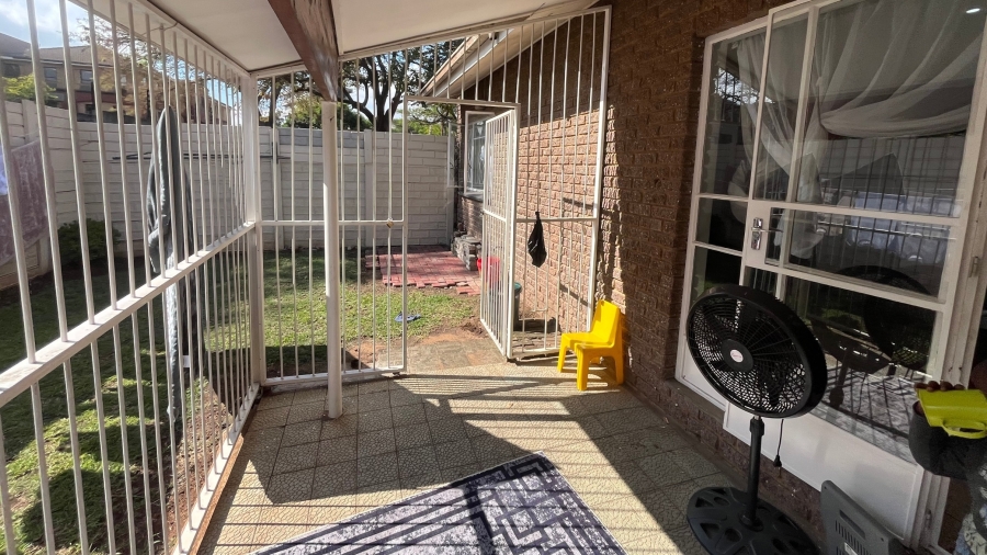 2 Bedroom Property for Sale in Rustenburg Central North West